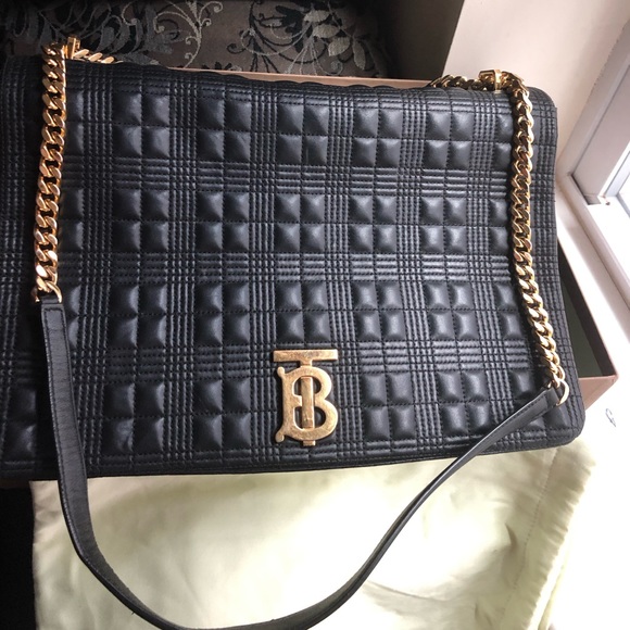 Authentic Burberry Lola Shoulder Bag - Picture 2 of 15